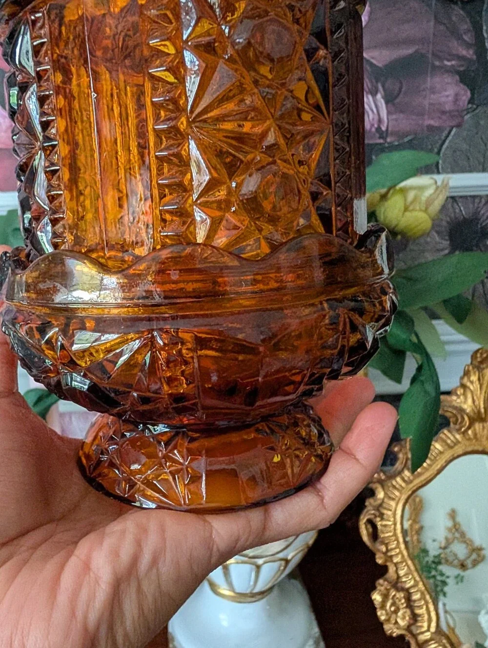 Vintage Indiana Glass Dark Amber Fairy Lamp, Stars and Bars, READ